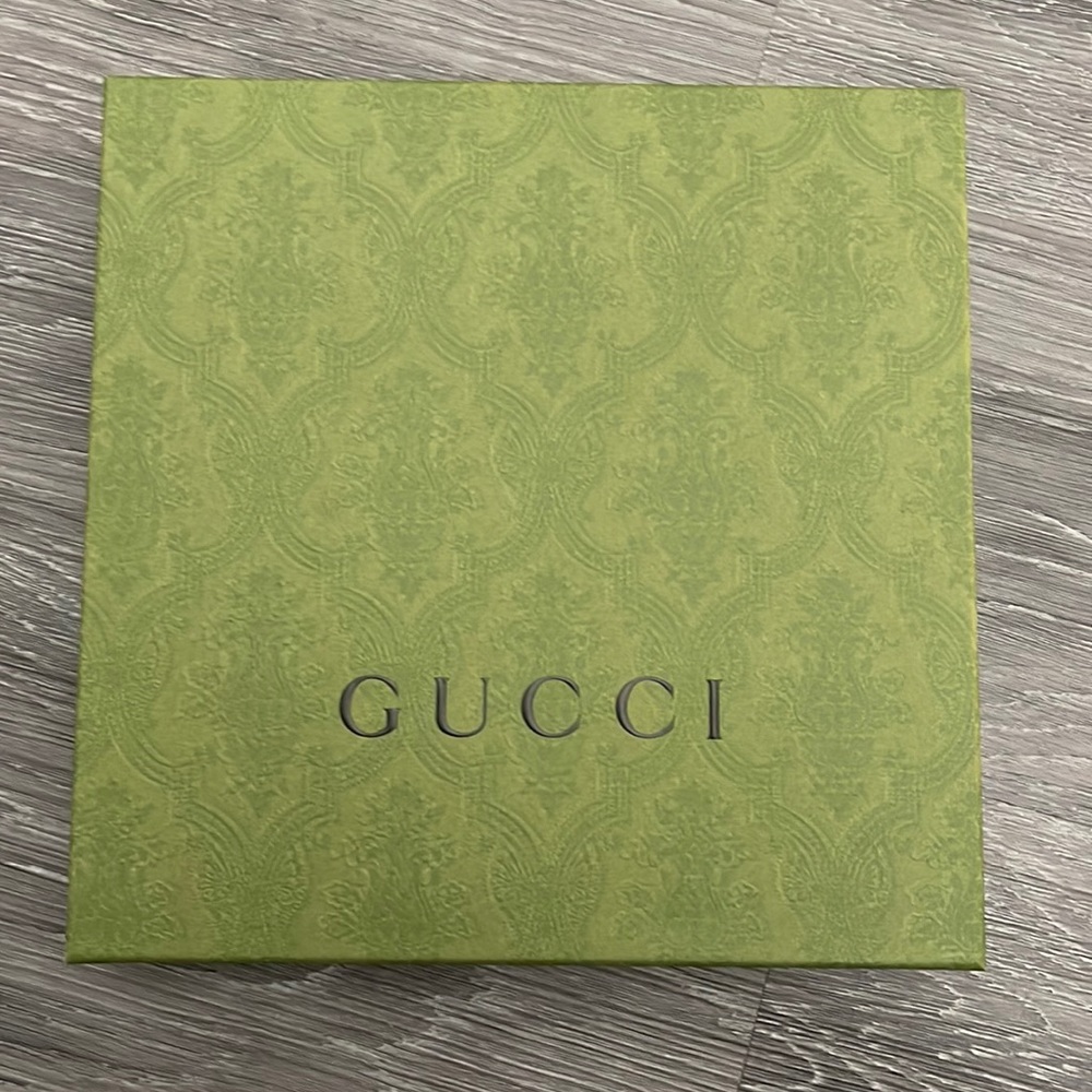 Gucci box 9.5x9.5